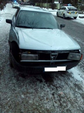 Поліція показала фото жахливих наслідків ДТП і просить водіїв дотримуватись дистанції – 04