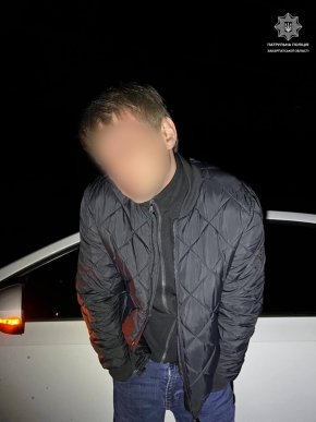 Одна з машин перекинулась на дах: на трасі Київ-Чоп сталась аварія – 03 Одна з машин перекинулась на дах: на трасі Київ-Чоп сталась аварія – 03