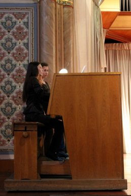 В Ужгородській філармонії відкрився фестиваль "Музика без кордонів" – 08