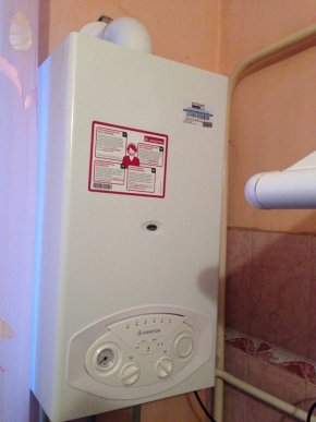 У Мукачеві двом соціально незахищеним родинам встановили безкоштовні котли – 01 У Мукачеві двом соціально незахищеним родинам встановили безкоштовні котли – 01