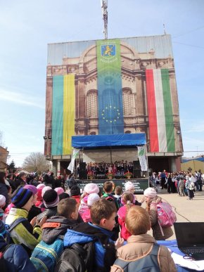 У Берегові розпочався перший весняний ярмарок – 16