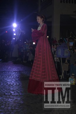 У Мукачеві відзначили День святого Мартина яскравим вогняним шоу (ФОТОРЕПОРТАЖ) – 10