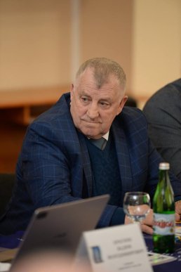 Рада старійшин прийняла епохальні рішення – 43 Рада старійшин прийняла епохальні рішення – 43