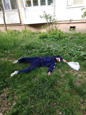 У Мукачеві на вулиці виявили чоловіка без свідомості – 02