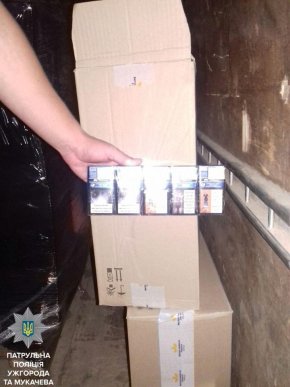 Чоловік намагався обдурити мукачівських поліцейських – 02