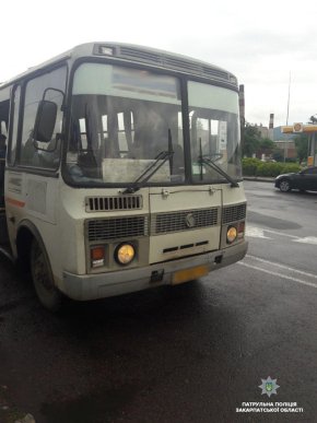 Свідомий містянин повідомив поліцію про нетверезого водія автобусу – 01 Свідомий містянин повідомив поліцію про нетверезого водія автобусу – 01