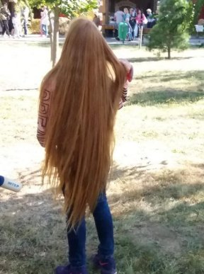 У Мукачеві сьогодні відбувся парад рудих – 09 У Мукачеві сьогодні відбувся парад рудих – 09