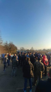 Вранці на Іршавщині перекривали дорогу – 02