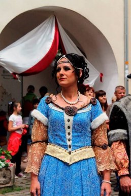 Середньовічне весілля відгуляли на Закарпатті – 16