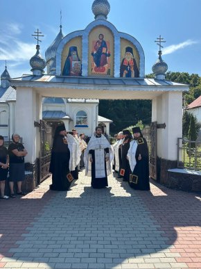 Закарпаття попрощалося із молодим військовим – 05