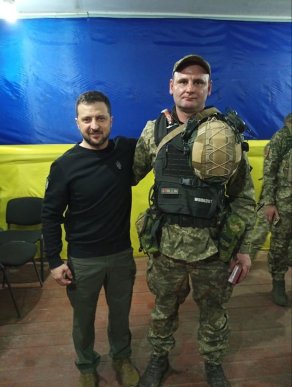 Зеленський нагородив двох військових 128-ої бригади – 03