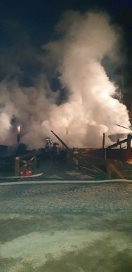 Ввечері згорів вщент популярний ресторан – 06