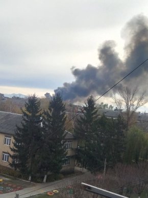 Масштабна пожежа у Виноградові: містяни діляться фотографіями – 02 Масштабна пожежа у Виноградові: містяни діляться фотографіями – 02