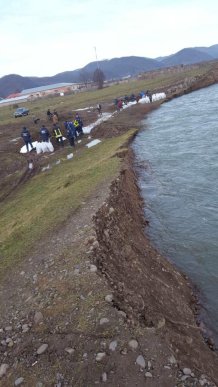 В області відновлюють дамбу на одній із річок – 01