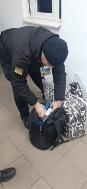 Прикордонники розповіли, що вигадали чотири горе-контрабандисти – 03 Прикордонники розповіли, що вигадали чотири горе-контрабандисти – 03