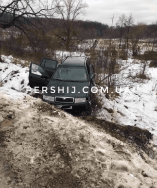 Постраждало кілька людей: нові подробиці масштабної аварії поблизу Мукачева – 02 Постраждало кілька людей: нові подробиці масштабної аварії поблизу Мукачева – 02