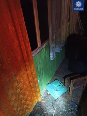 В Ужгороді чоловік та жінка проникли до чужого будинку – 03