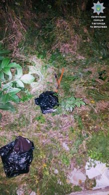 Двоє чоловіків вночі вдерлися в магазин – 01