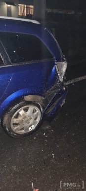 У Ракошині "швидка" в’їхала у легковик – 04