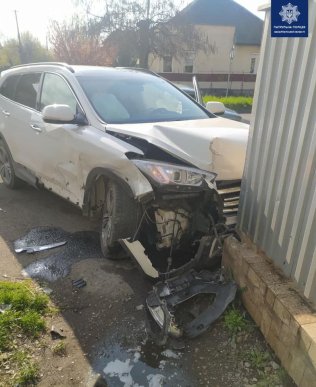 З’явилися фото з місця аварії в Ужгороді – 03