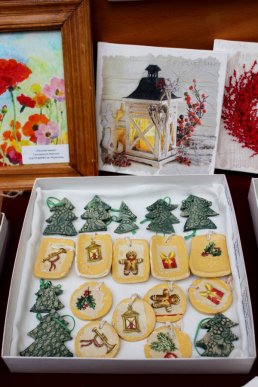 В Ужгороді відкрилась виставка робіт особливих закарпатців – 14