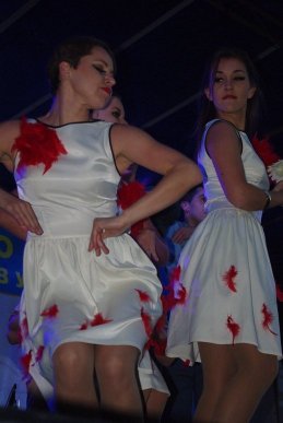 УжНУ з початком нового навчального року вітали Аліна Гросу, "Rock-H" і Степан Гіга (ФОТО) – 07