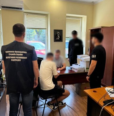 В області оголосили підозру учасникам злочинного угруповання – 03 В області оголосили підозру учасникам злочинного угруповання – 03