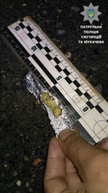 Поведінка чоловіків викликала підозру у патрульних. І не дарма – 05 Поведінка чоловіків викликала підозру у патрульних. І не дарма – 05