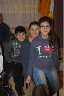 Подарували дітям радість – 34