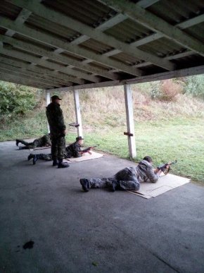 Вулицями Закарпаття рухалась колона військової техніки – 10