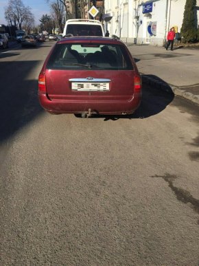 Ужгородський автомобіліст намагався обманути патрульних поліцейських – 03