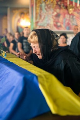 Мукачево попрощалося із полеглим Героєм – 04