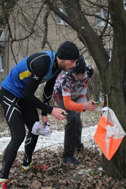 Закарпатські орієнтувальники влаштували змагання до Дня святого Миколая – 05 Закарпатські орієнтувальники влаштували змагання до Дня святого Миколая – 05