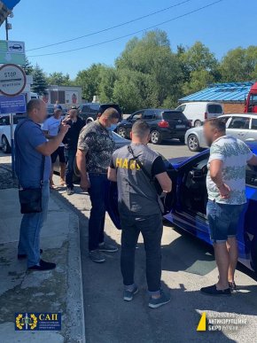 Гучне затримання заступника мера на Закарпатті: нові подробиці та фото – 03 Гучне затримання заступника мера на Закарпатті: нові подробиці та фото – 03