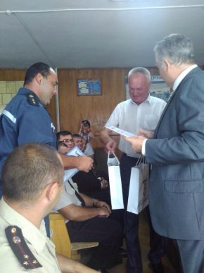 У переддень професійного свята в Мукачеві вшанували мужніх рятівників – 01