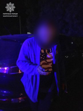 Вночі патрульні переслідували авто порушника – 03 Вночі патрульні переслідували авто порушника – 03