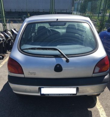 Угорки намагались в’їхати в Україну на сфальшованих дорученнях – 03