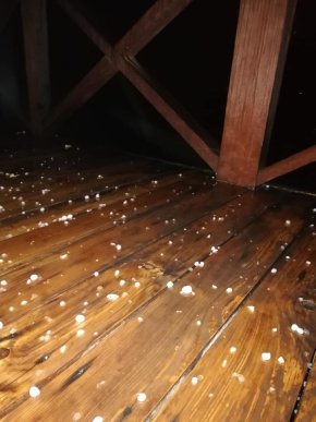 У закарпатському селі випав град – 01