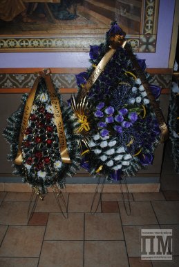 Мукачівці попрощались з загиблим бійцем 128-ої бригади Денисом Кисельовим (ФОТО) – 10