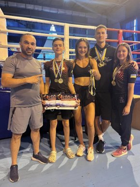 Спортсмени з Мукачева привезли у місто нагороди – 01 Спортсмени з Мукачева привезли у місто нагороди – 01