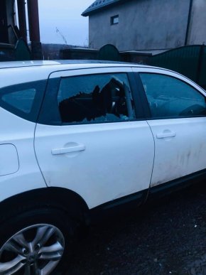 Закарпатського стоматолога вранці чекав неприємний сюрприз – 01 Закарпатського стоматолога вранці чекав неприємний сюрприз – 01