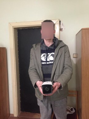 Хлопці умудрилися скоїти крадіжку у міській раді – 02