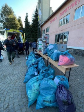 Реанімобіль та оснащення передав мукачівським медикам і рятувальникам керівник TUP GmbH – 08