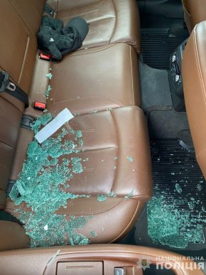 На Закарпатті затримали серійного крадія, який обкрадав автомобілі – 02