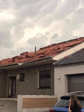 Армагеддон в Чехії: частину сіл після торнадо зрівняло з землею – 14