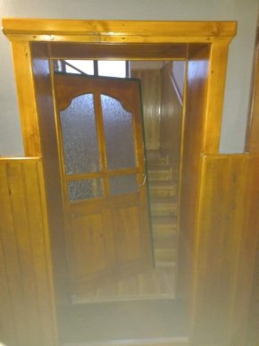 На Закарпатті невідомі розтрощили церкву – 06