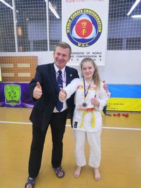 Юні закарпатські каратисти привезли медалі із Дніпра – 02