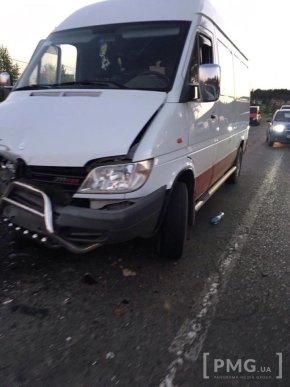 На Іршавщині не розминулись "Mercedes" та "шістка" – 04