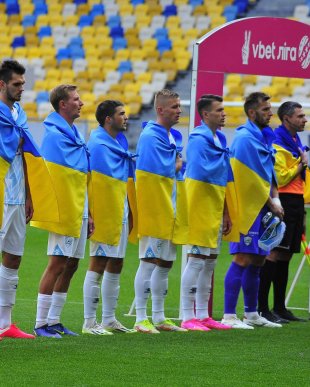 Грали не лише хлопці: відбулися матчі обох команд «Минаю» – 01