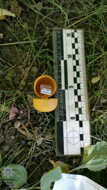 Поліцейські знайшли у велосипедиста марихуану – 01